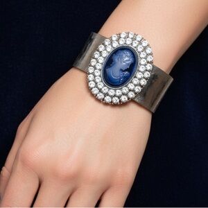 Gold Tone Cameo Bracelet | Vintage Inspired Wearable Art Jewelry | Classic State